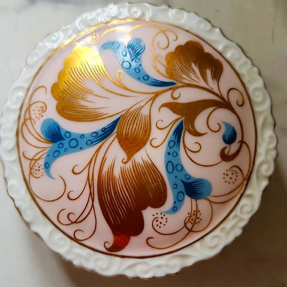 Coalport pink and gold trinket box